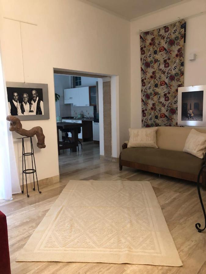 Altrove Bed & Breakfast Cagliari Eksteriør bilde