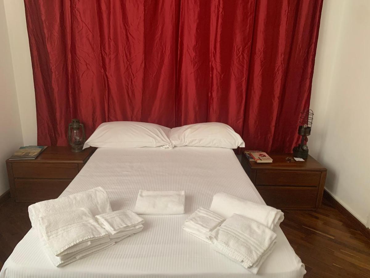Altrove Bed & Breakfast Cagliari Eksteriør bilde