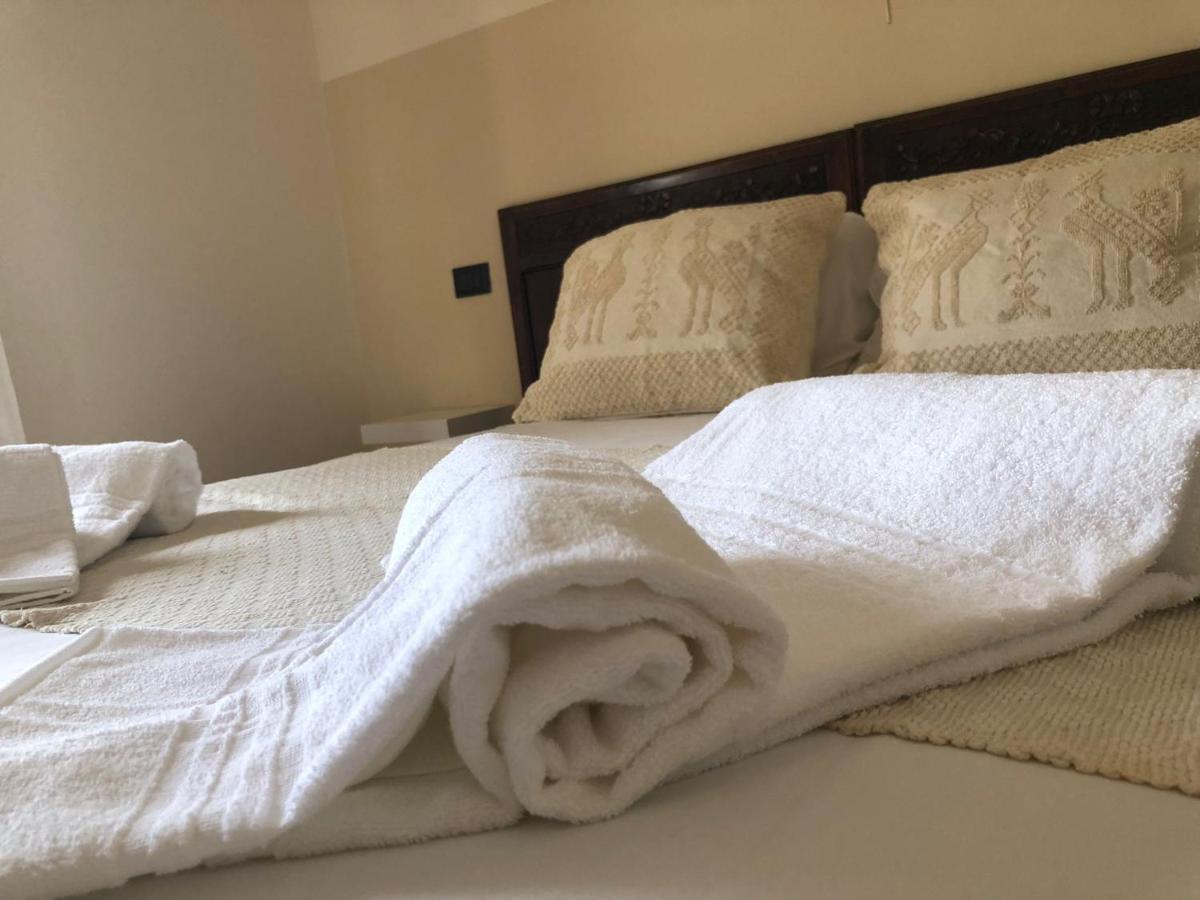 Altrove Bed & Breakfast Cagliari Eksteriør bilde